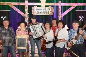 Ansamblis &bdquo;Padkava&ldquo;