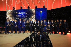 Įteikti svarbiausi savivaldybių apdovanojimai &ndash; &Scaron;ilalė vėl liko tu&scaron;čiomis rankomis