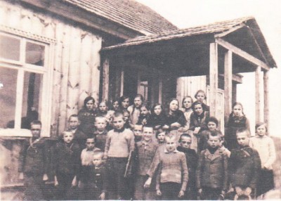 Antroji mokykla Kiaukų k., pas A. Račkauską 1939 m.