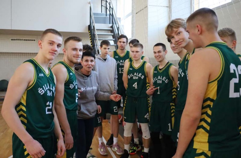 Šilalės krepšinio komandos kovoja dėl geriausiųjų vardo