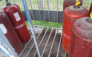Sugriežtinta senų dujų balionų naudojimo tvarka