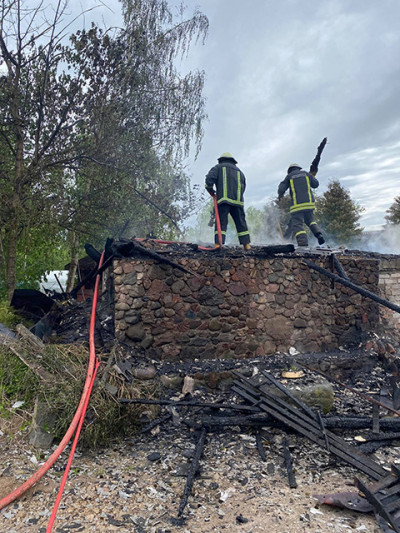 Gaisras nusiaubė išpuoselėtą sodybą