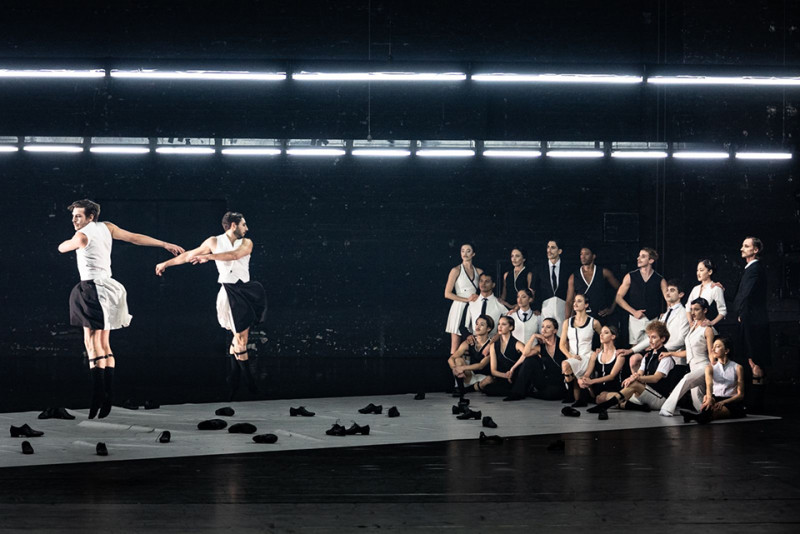 Choreografo Alexander Ekman „Episode 31“. Maciej Zakrzewski Poznanės S. Moniuškos didžiojo teatro nuotr.