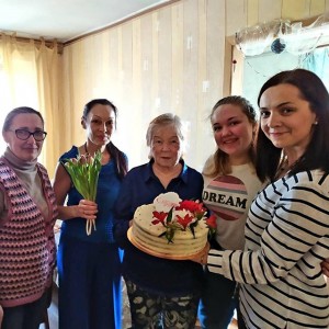 sugriauIš Vilniaus kilusi ir Vilhivkoje gyvenusi mokytoja V. Aleksenko buvo įgijusi didelę pagarbą