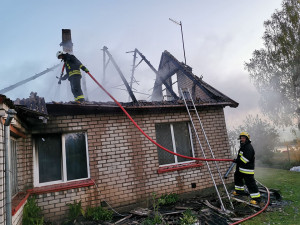 Dūmų detektoriai i&scaron;gelbėjo dvi gyvybes