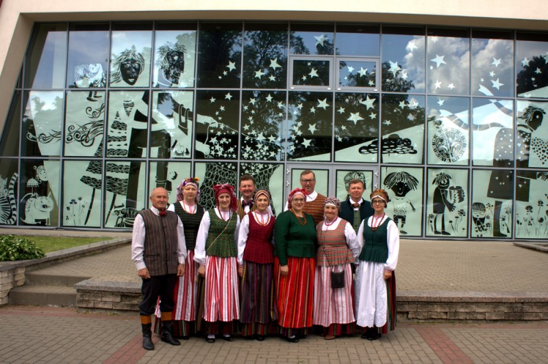 Veringiečiai tarptautiniame folkloro festivalyje „Ir pajauga žali leipa“