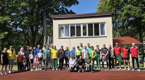 Lengvosios atletikos meistrai sezoną pradėjo Kvėdarnoje