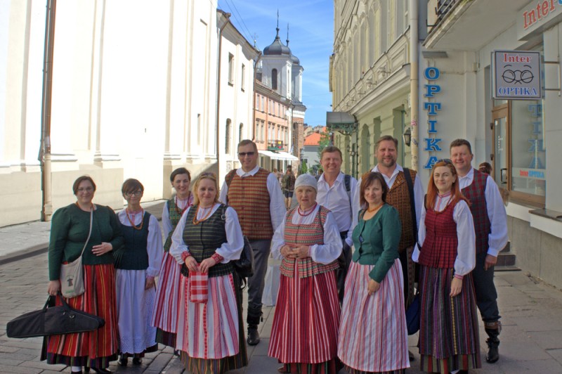 Tradicinių liaudies giesmių valanda Vilniaus Šv. Jonų bažnyčioje