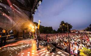 Paskelbta, kiek kainavo &scaron;ventė: ko i&scaron;sigando meras?