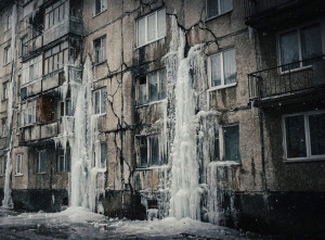 Kai kurie Kyjivo namai baigia pavirsti &bdquo;ledo rūmais&ldquo;