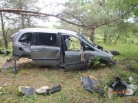 Po avarijos automobilį paslėpė miške
