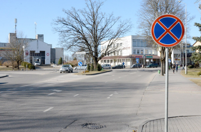 Keleiviams patogioje vietoje sustoti draudžiama