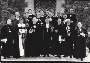 Dvasininkai prie Tauragės evangelikų liuteronų bažnyčios 1971 TKM