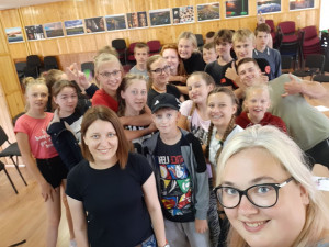 Svajok, tikėk, veik