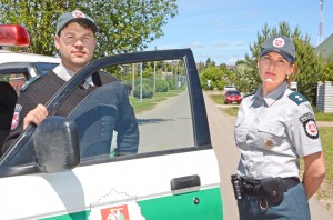 Pareigūnai ne tarnybos metu sulaikė beteisį neblaivų vairuotoją