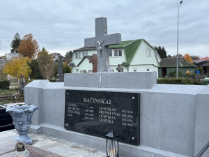 &Scaron;ilalės miesto kapinės: &scaron;viesos tamsoje